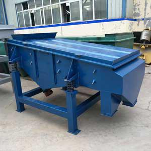 大用直線(xiàn)篩設備在塑料顆粒行業(yè)應用